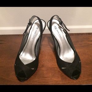 Anne Klein Slingback Heels
